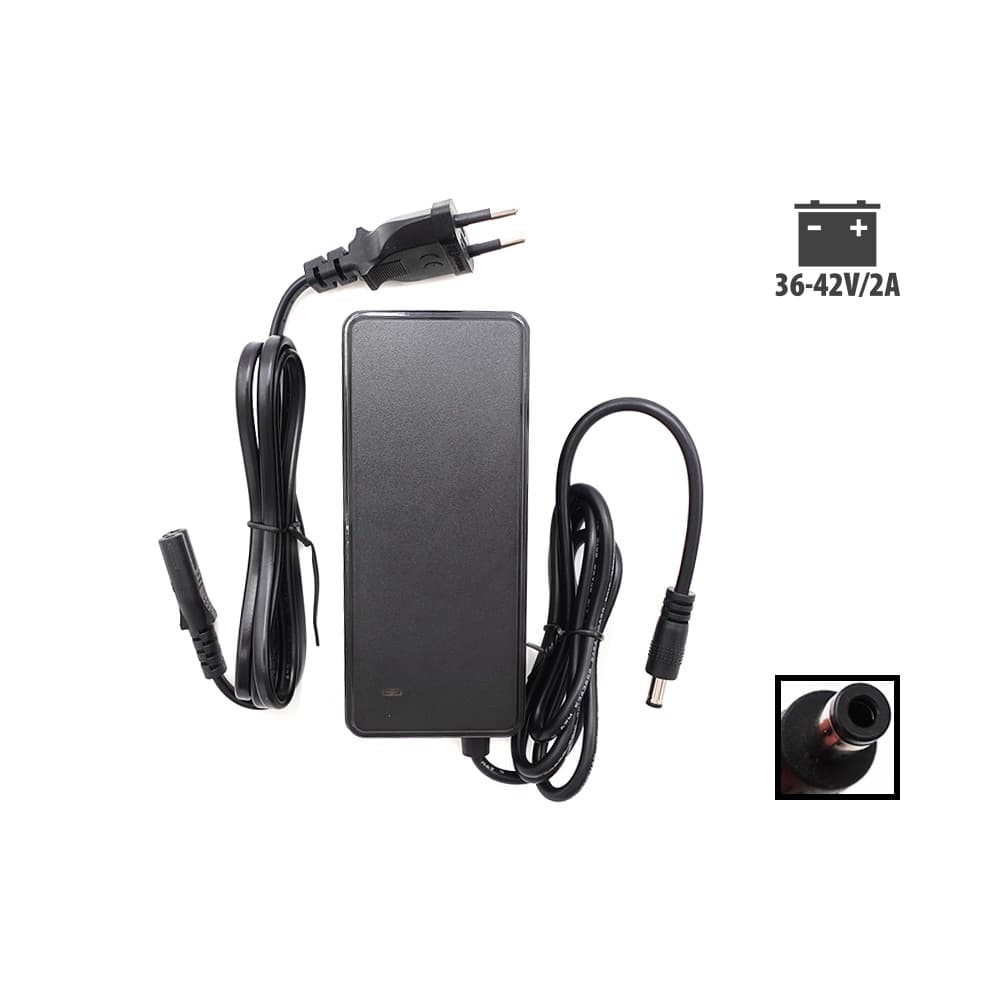 36V - 42V / 2A töltő (DC 5.5 - 2.5mm csatlakozó)