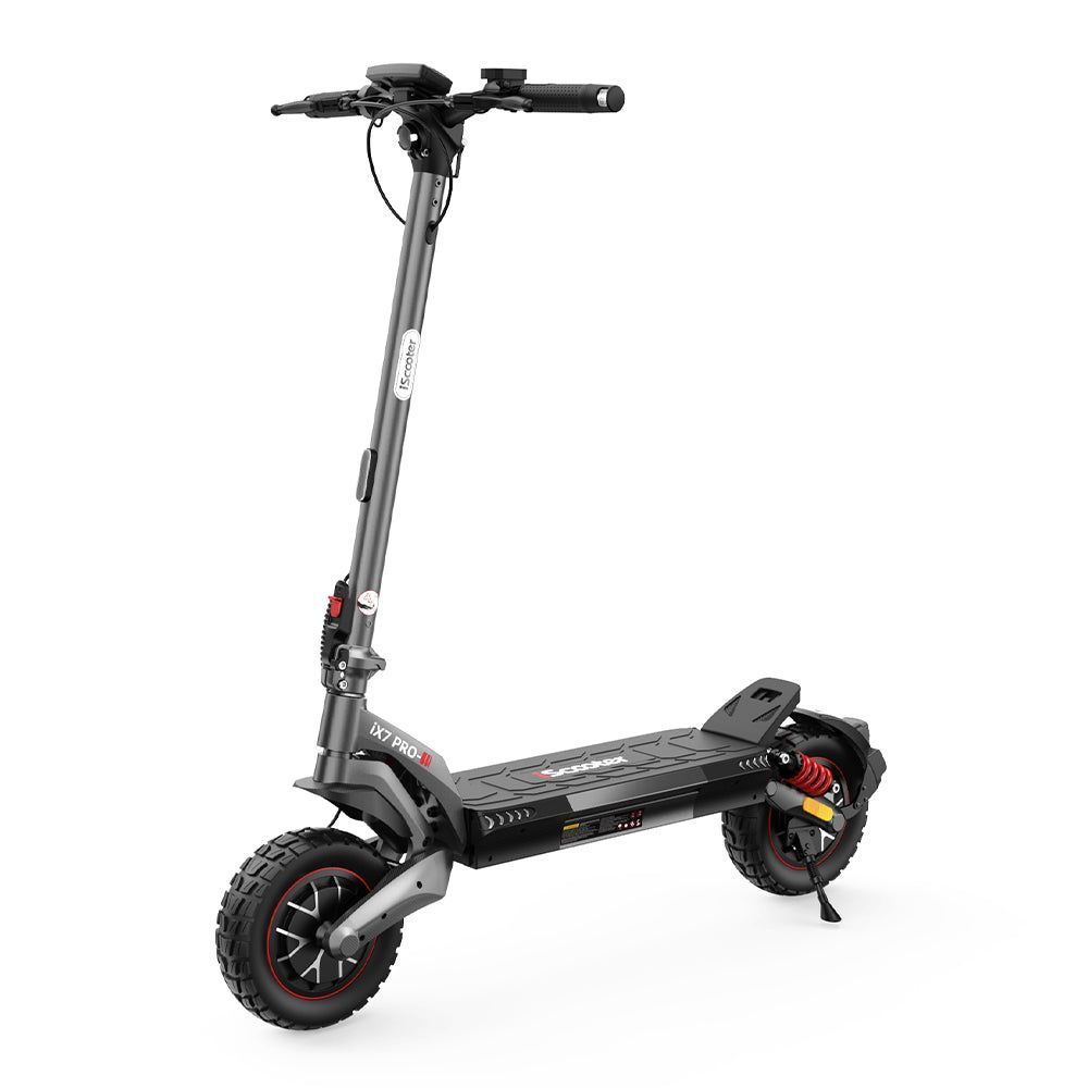 Az iHoverboard iX7Pro elektromos roller elölről, kormánnyal és terepgumival